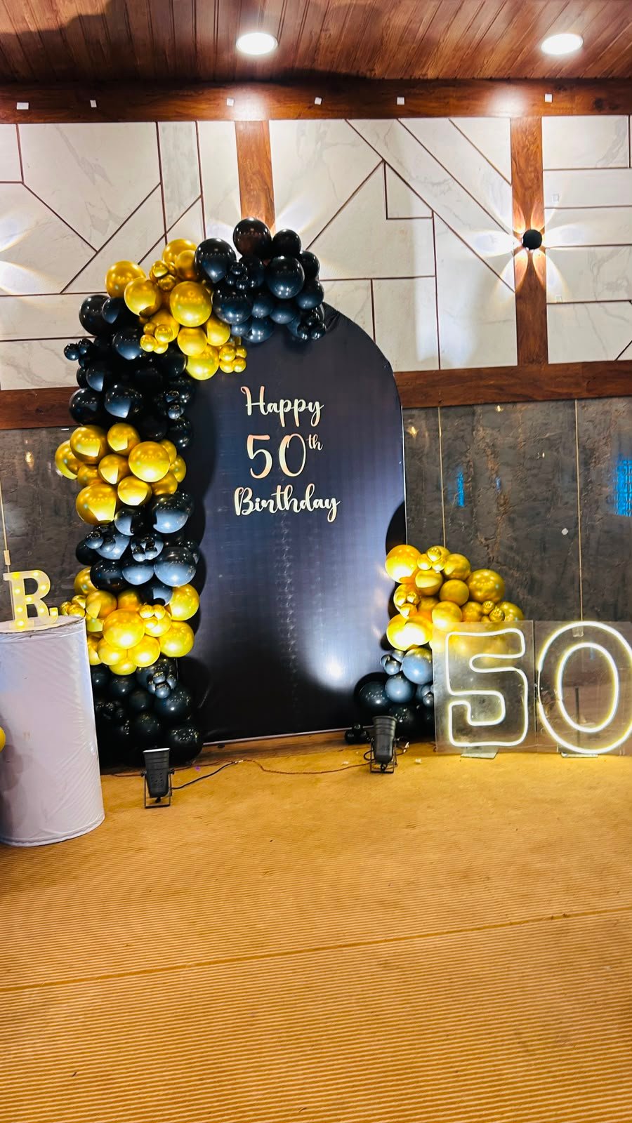 Classic Birthday Balloon Arch
